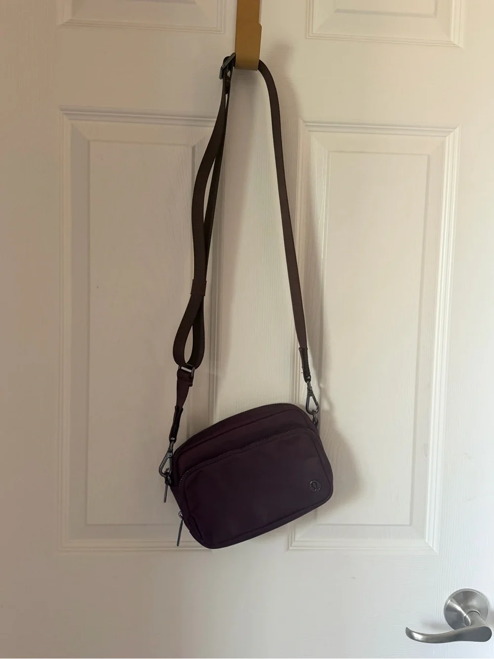 lululemon crossbody Bag - Burgundy